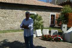 IMG-71ce3941a5f385bc51a56e3c1fa190c7-V