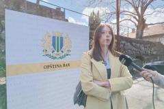 IMG-22b945a335a86a78387cd5a70cec20e4-V