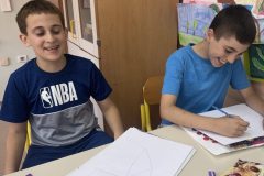 IMG-2eb4542a618947ec33588c1743c37122-V