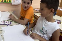 IMG-dbafb80e2eb52fc13b32a93a25184356-V