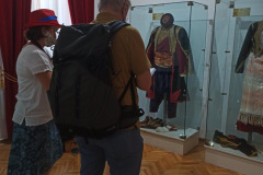 30E4A685-9F2E-4594-BA23-40E771A869F7