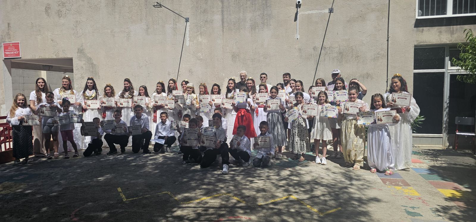 Uspiješno završena likovna i folklorna radionica djece Mrkojevića